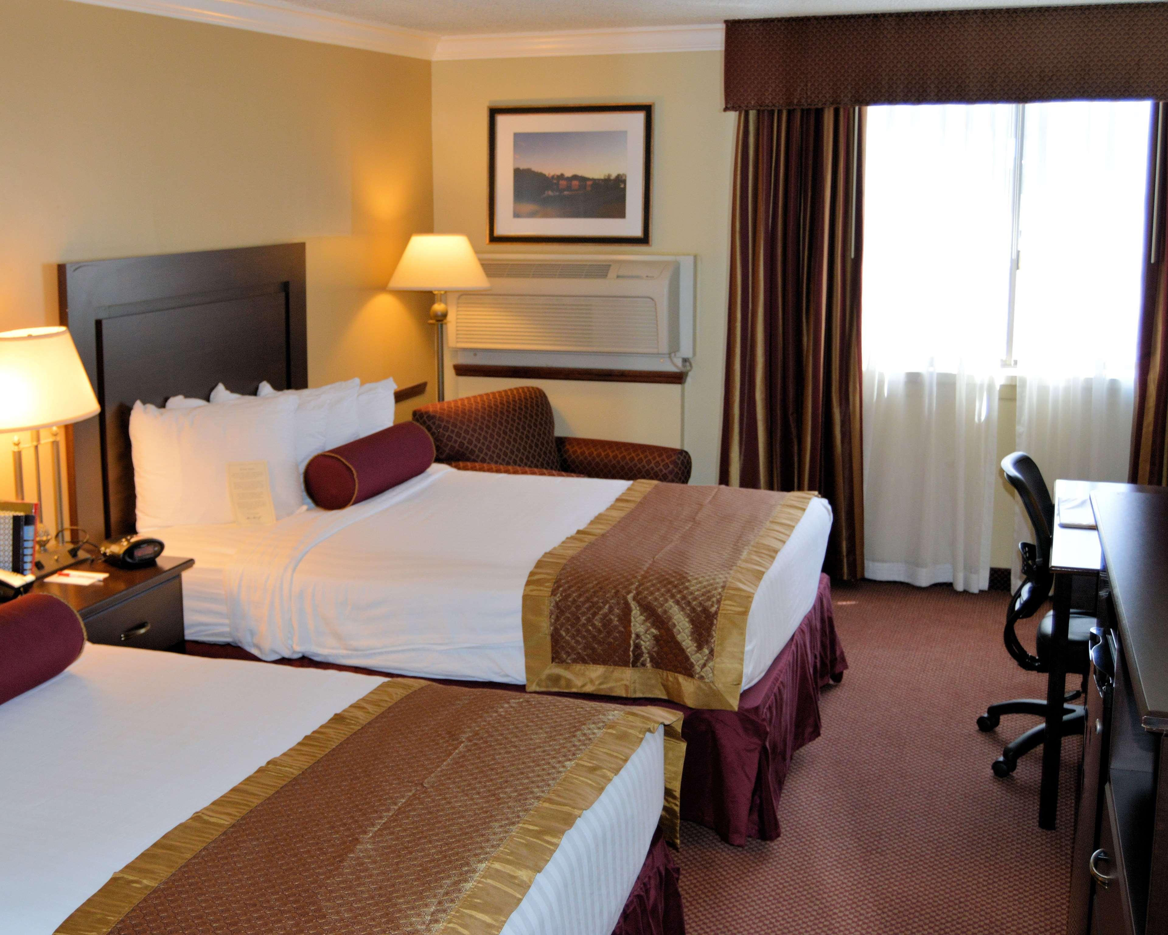 Best Western Plus Wilkes Barre Center City Exterior foto
