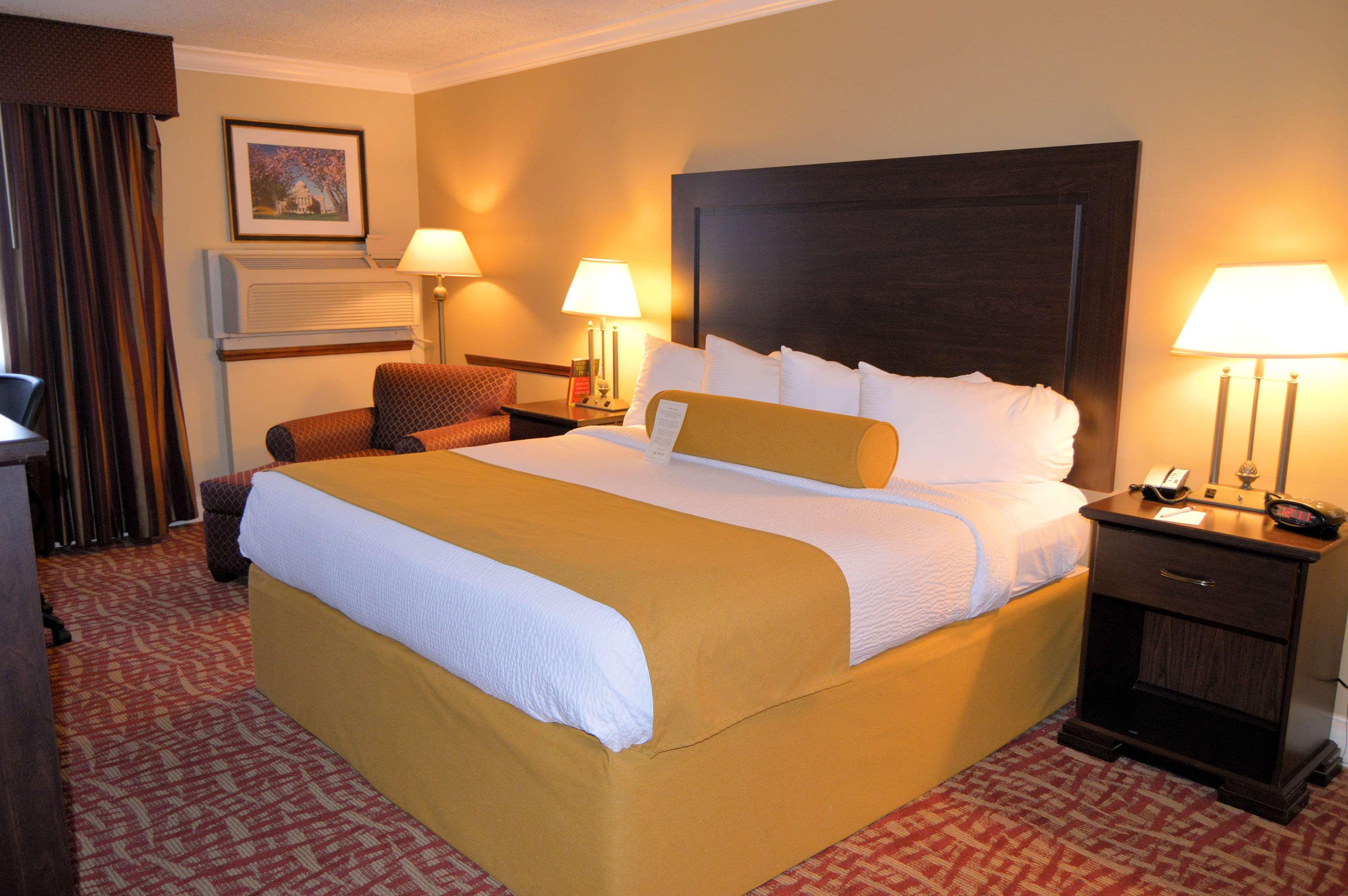 Best Western Plus Wilkes Barre Center City Exterior foto